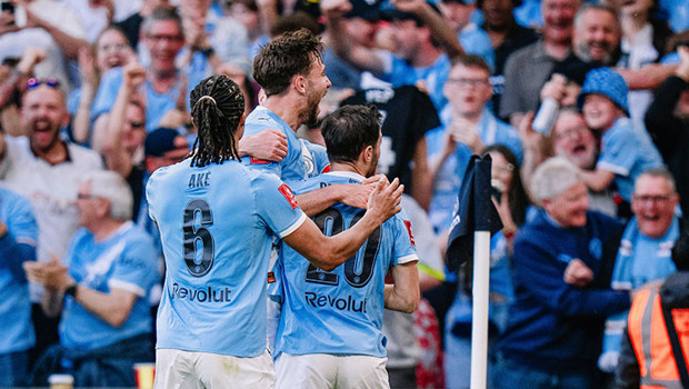 Manchester City, FA Cup finalinde!