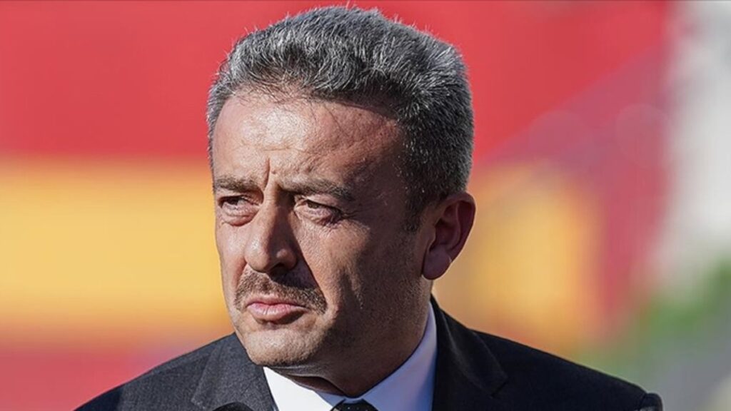 Galatasaray’da İbrahim Hatipoğlu’dan Fenerbahçe’ye flaş yanıt!