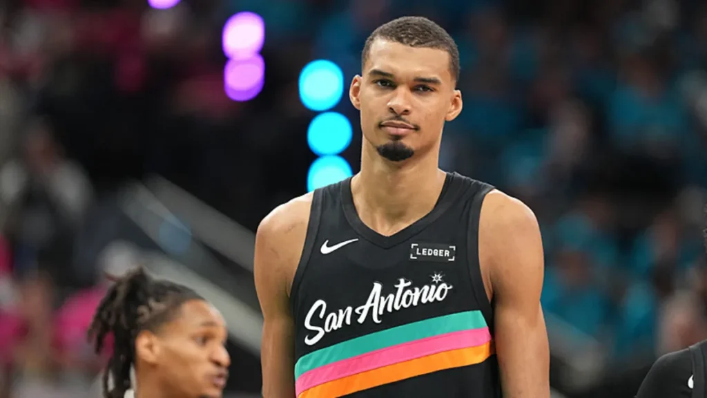 Wembanyama, 22 yaşında NBA tarihine geçti!