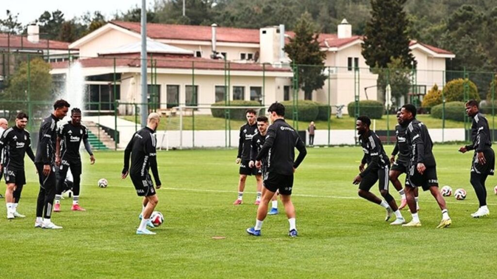 Beşiktaş, kupada Corendon Alanyaspor ile yapacağı maçın hazırlıklarını sürdürdü!