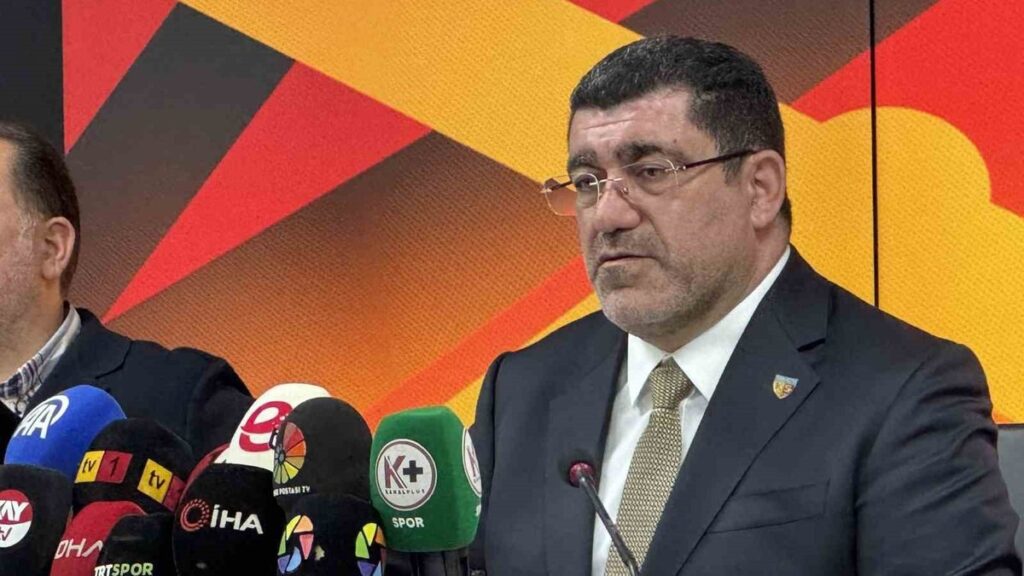 Zecorner Kayserispor Başkanı Açıkalın: Kulübün anahtarını veririm!