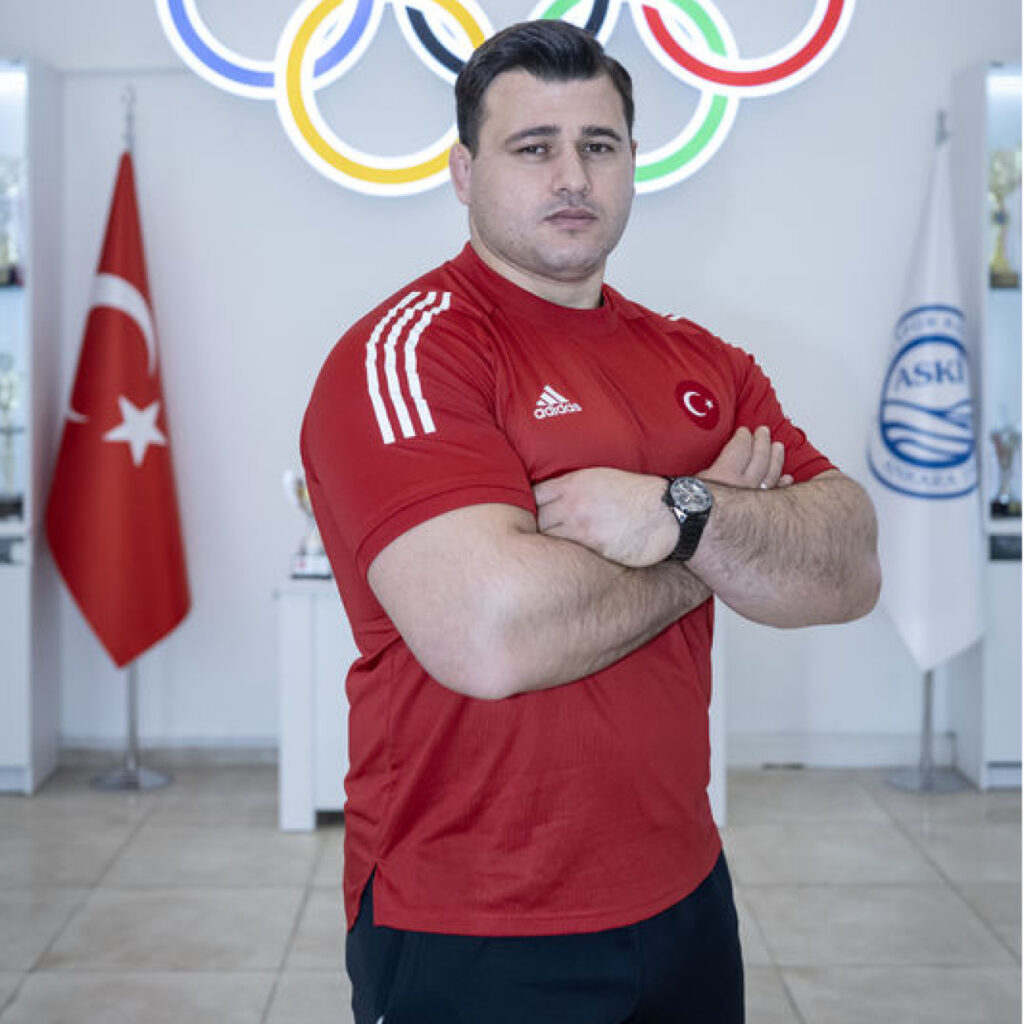 Rıza Kayaalp Avrupa Şampiyonu!