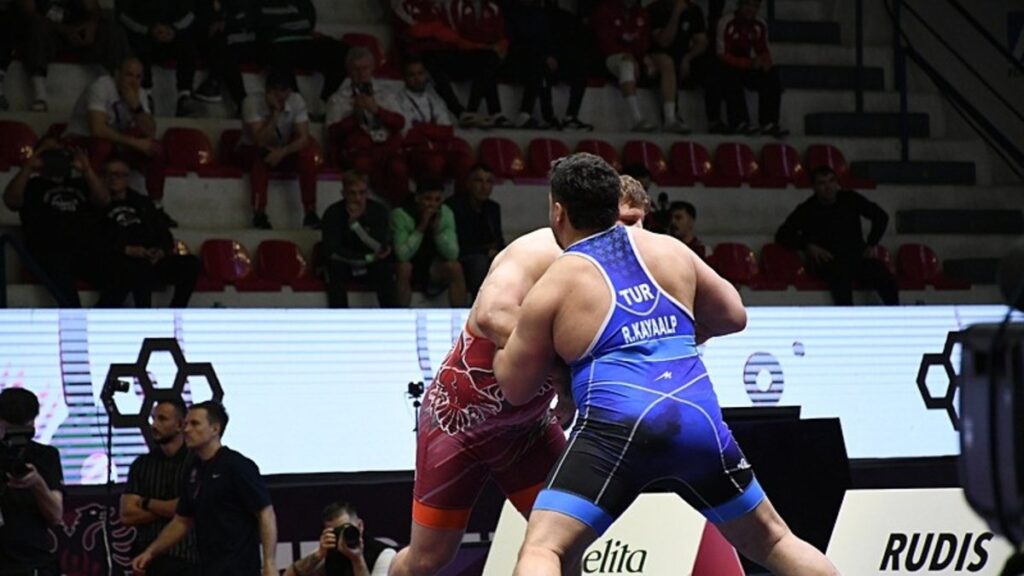 Rıza Kayaalp Avrupa şampiyonu oldu!