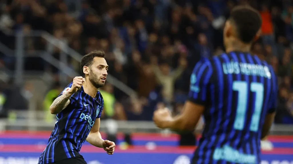 Inter’i İtalya Kupası’nda finale Hakan Çalhanoğlu taşıdı!