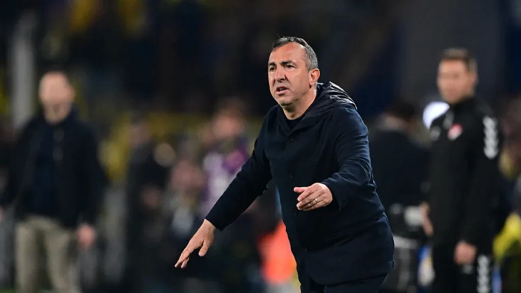 Çaykur Rizespor Teknik Direktörü Recep Uçar: “Fenerbahçe maçı kadar zor bir maç”