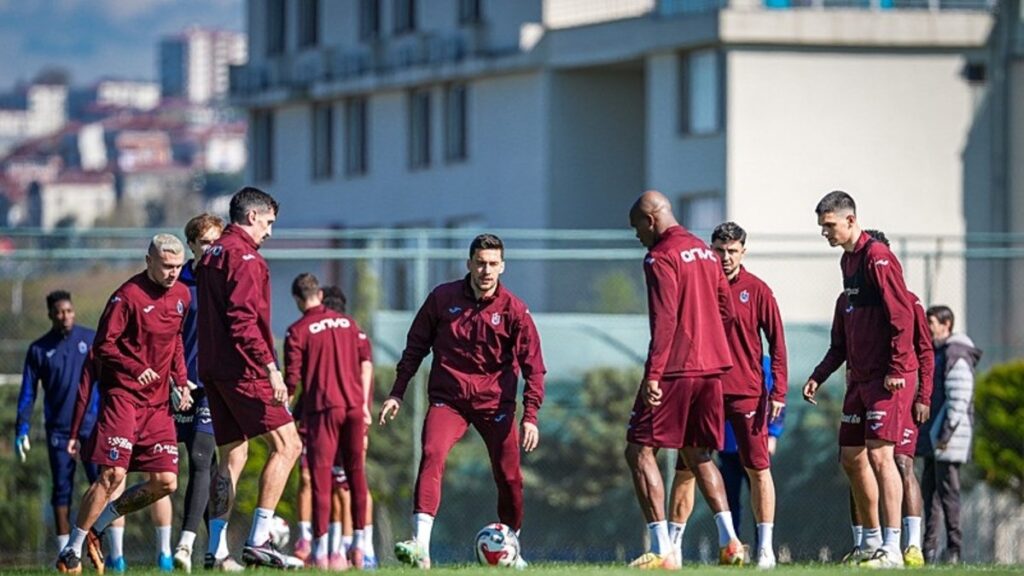 Trabzonspor’un Samsunspor maçı kamp kadrosu belli oldu!