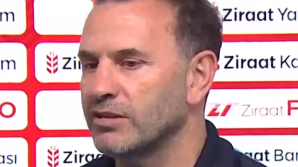 Galatasaray’da Okan Buruk’tan Osimhen açıklaması!