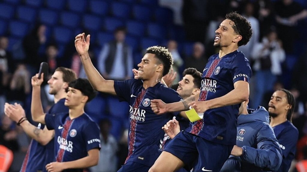 Ligue 1’de PSG evinde Nantes’i devirdi!