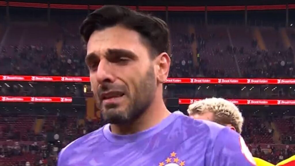 Günay Güvenç gözyaşlarını tutamadı!