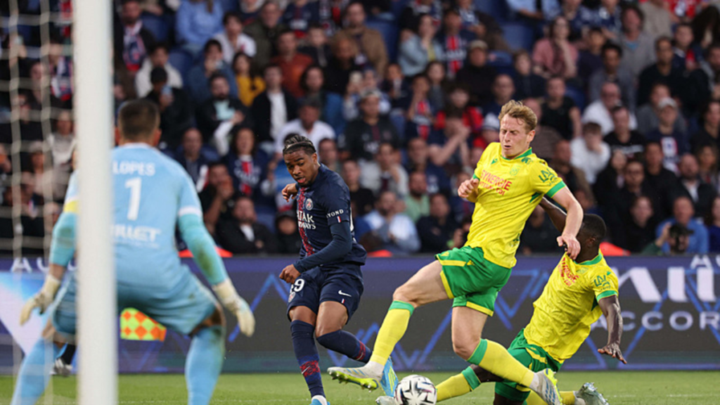 PSG zirvede farkı açtı!