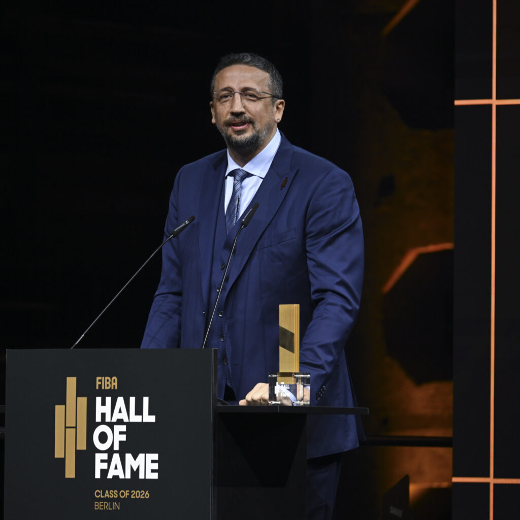 “Ben bu ödülü herkes için alıyorum!”