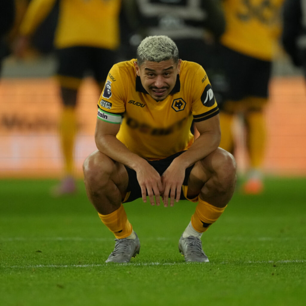 Premier Lig’de küme düşen ilk takım belli oldu!