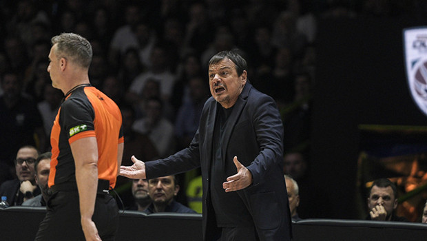 Ergin Ataman: ‘Başkanımız Dimitris Giannakopoulos’u tutuklamaya çalışıyorlar!’