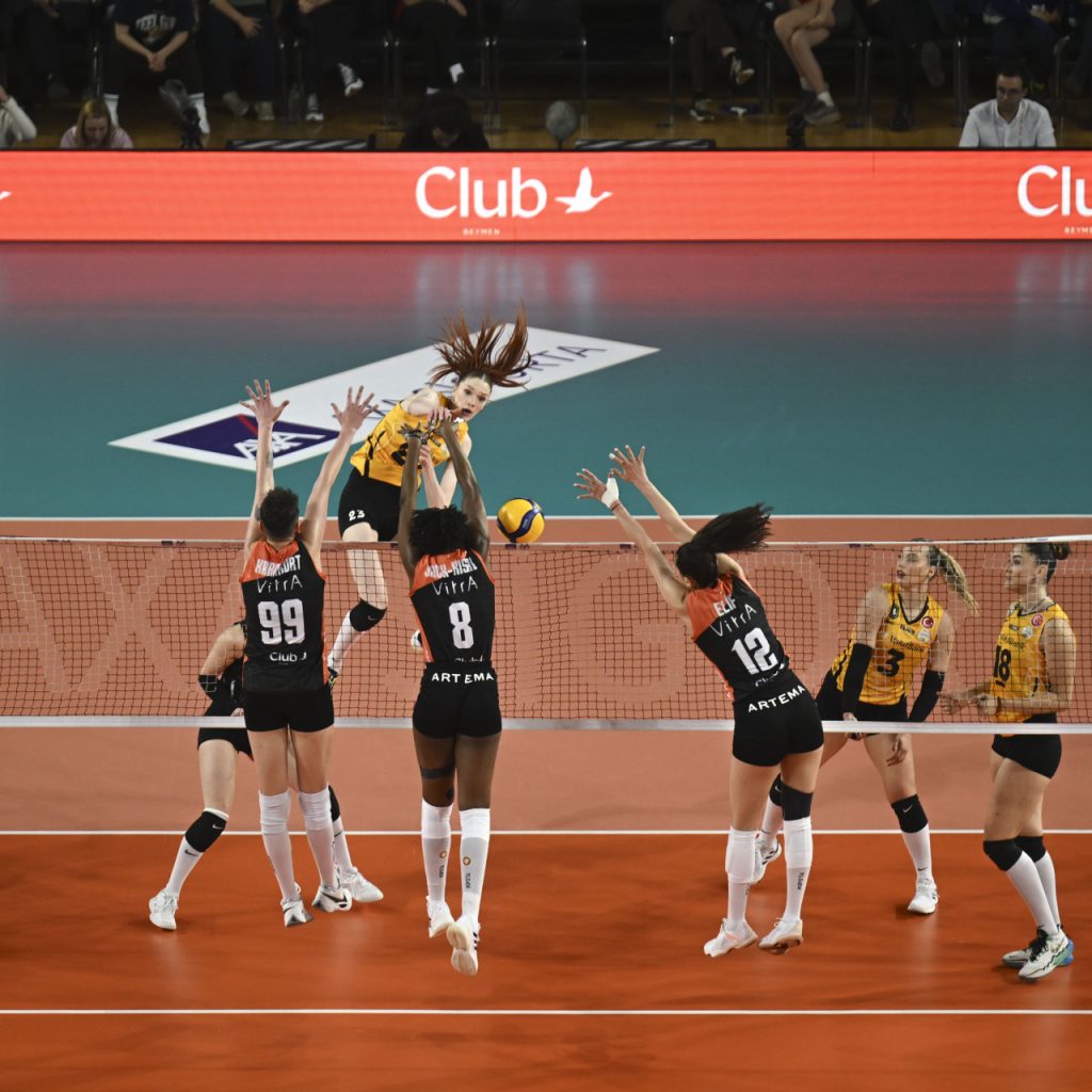 Vakıf ve Eczacı, Dörtlü Final’de sahne alıyor