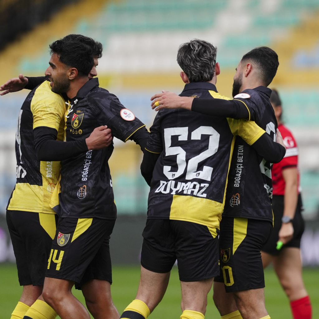 İstanbulspor’dan 8 gollü galibiyet!